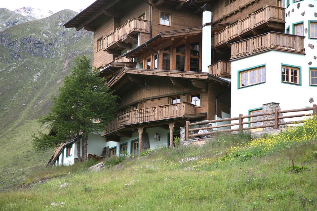 Hotel Silbertal - Almhuetten Solden Room photo