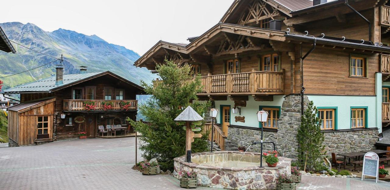Hotel Silbertal - Almhuetten Solden Exterior photo